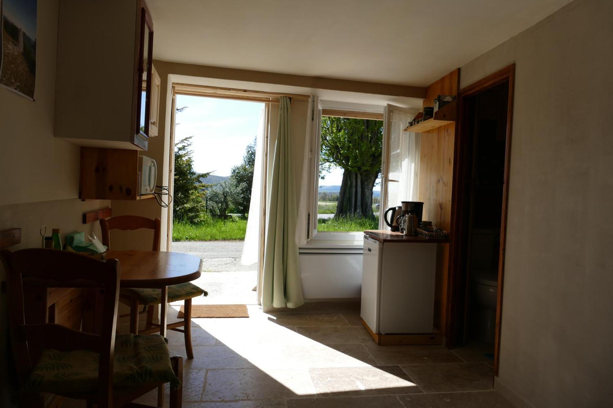 Bed and Breakfast Les Bois Rouges La Rochegiron Exterior foto